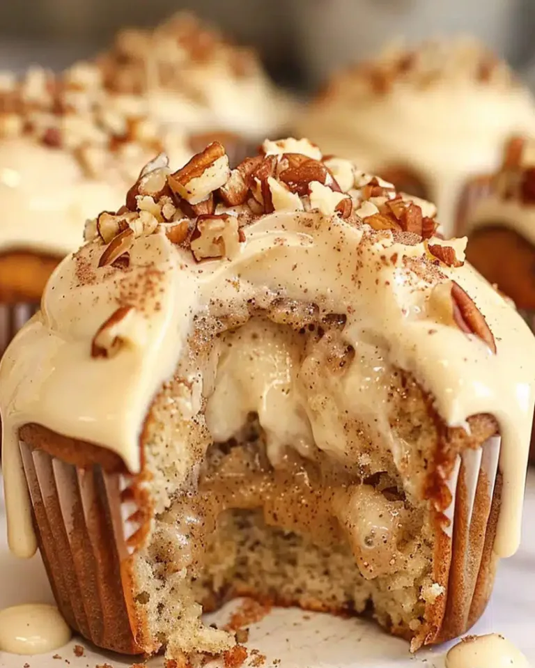 Easy Banana Cinnamon Pecan Cupcakes with Cream Cheese Frosting