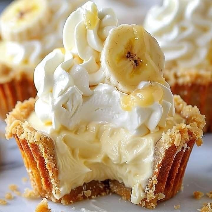 Easy No-Bake Mini Banana Cream Pies Ready in 30 Minutes