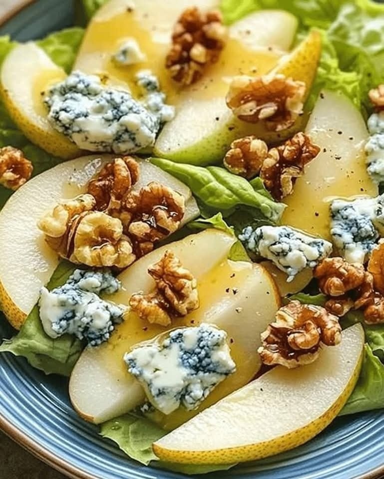 Easy Barefoot Contessa Pear and Blue Cheese Salad Recipe