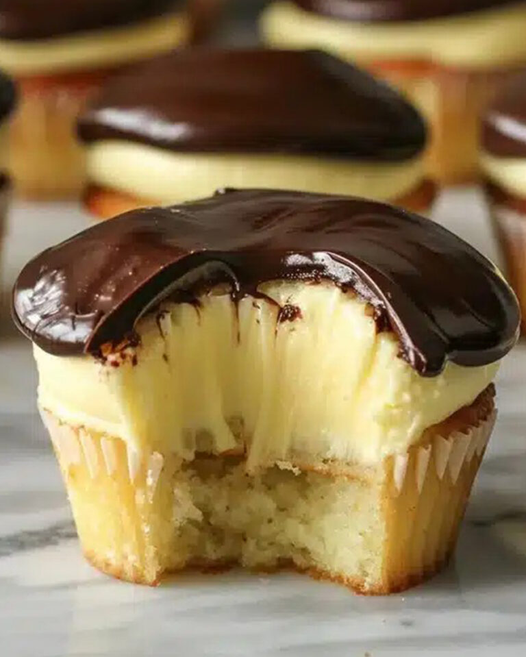 Ultimate Boston Cream Pie Cupcakes – Ready in 30 Minutes