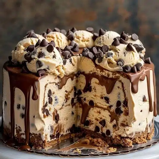 Ultimate Chocolate Chip Cookie Dough Ice Cream Cake – No-Bake