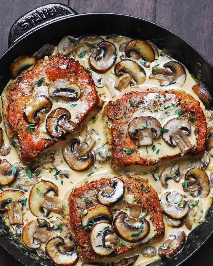 Creamy Mushroom Pork Chops ingredients