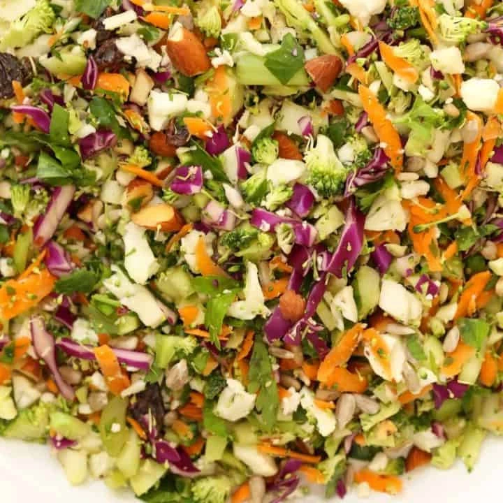 Crunchy Detox Salad finished